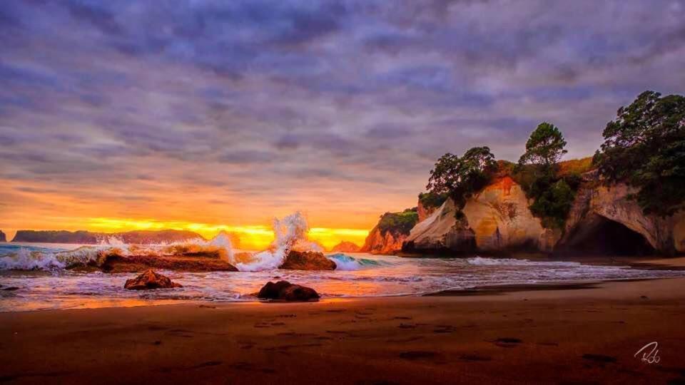 Апартаменты Hahei Getaway Экстерьер фото
